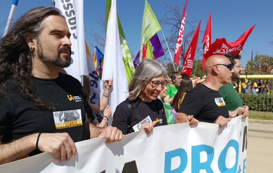 Mobilitzacions i vagues docents: el perquè d’una secular discriminació negativa