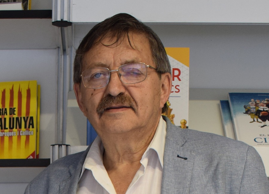 Josep Santesmases i Ollé: “A casa em van infondre el costum de llegir”